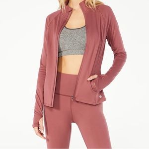 Marika Essential Yoga Jacket in Crushed Berry / Size Small